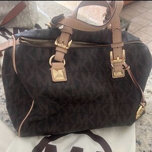 Michael Kors bag